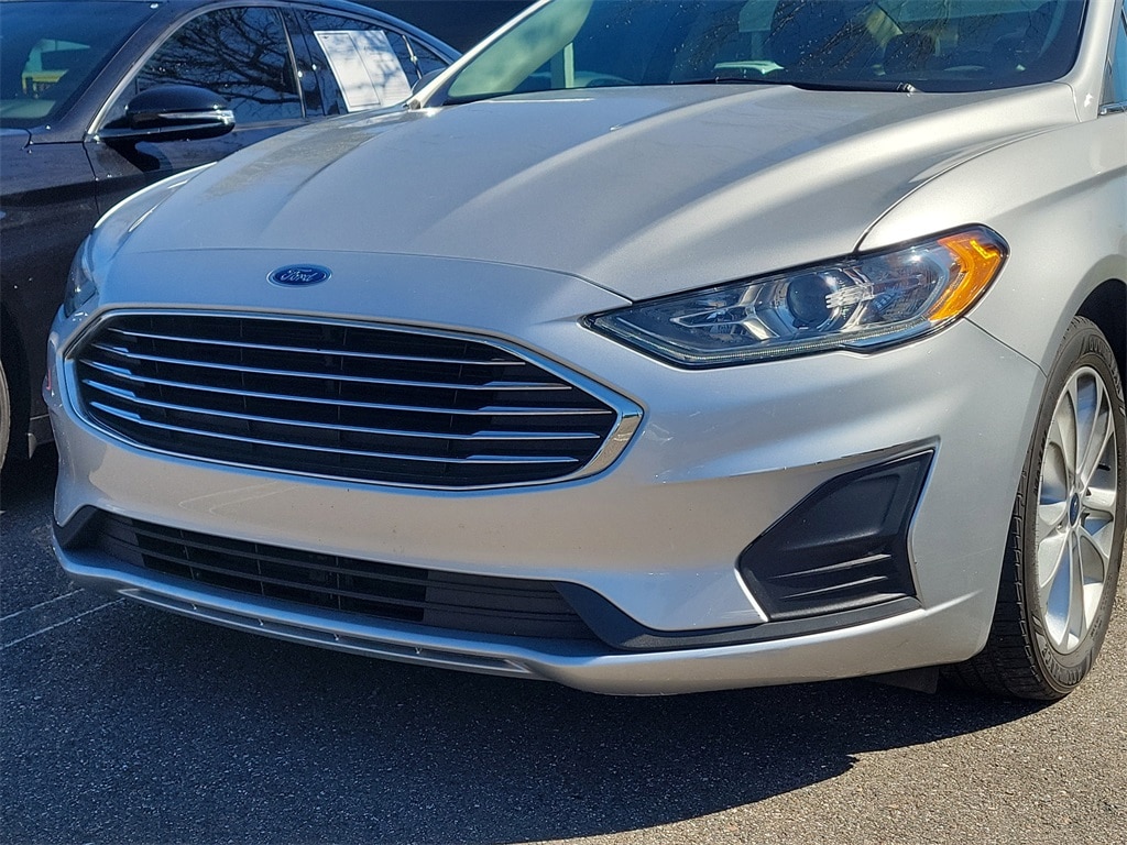 Used 2019 Ford Fusion Hybrid SE Sedan