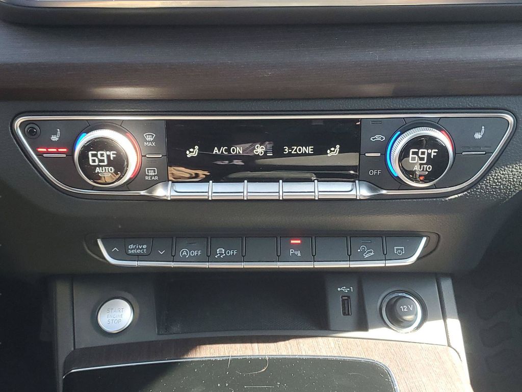 2026 GENESIS GV70 Sport Prestige - Photo 25