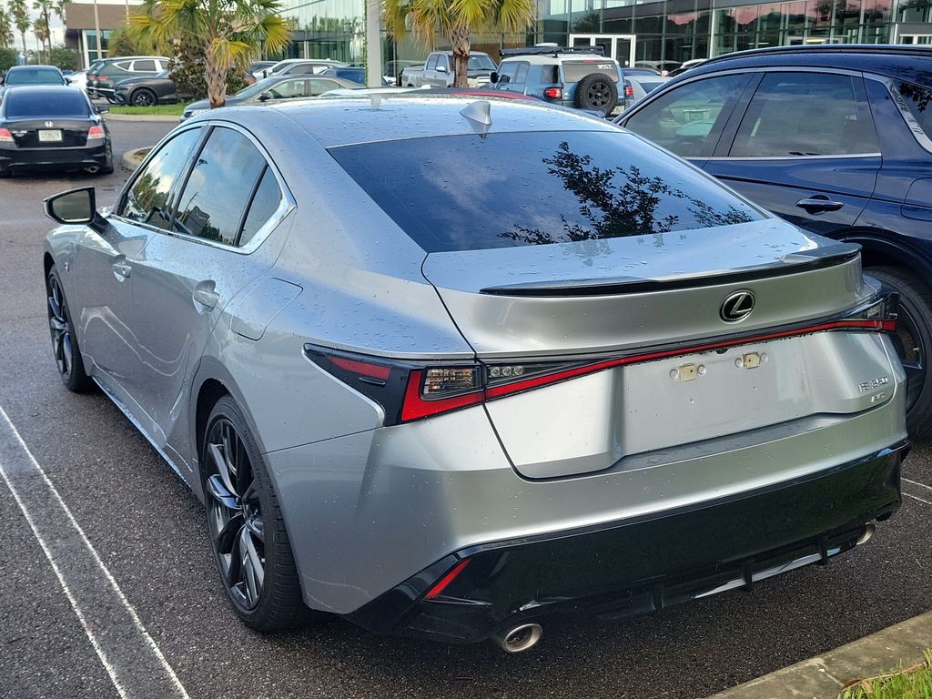 2022 Lexus IS 350 F SPORT - Photo 8