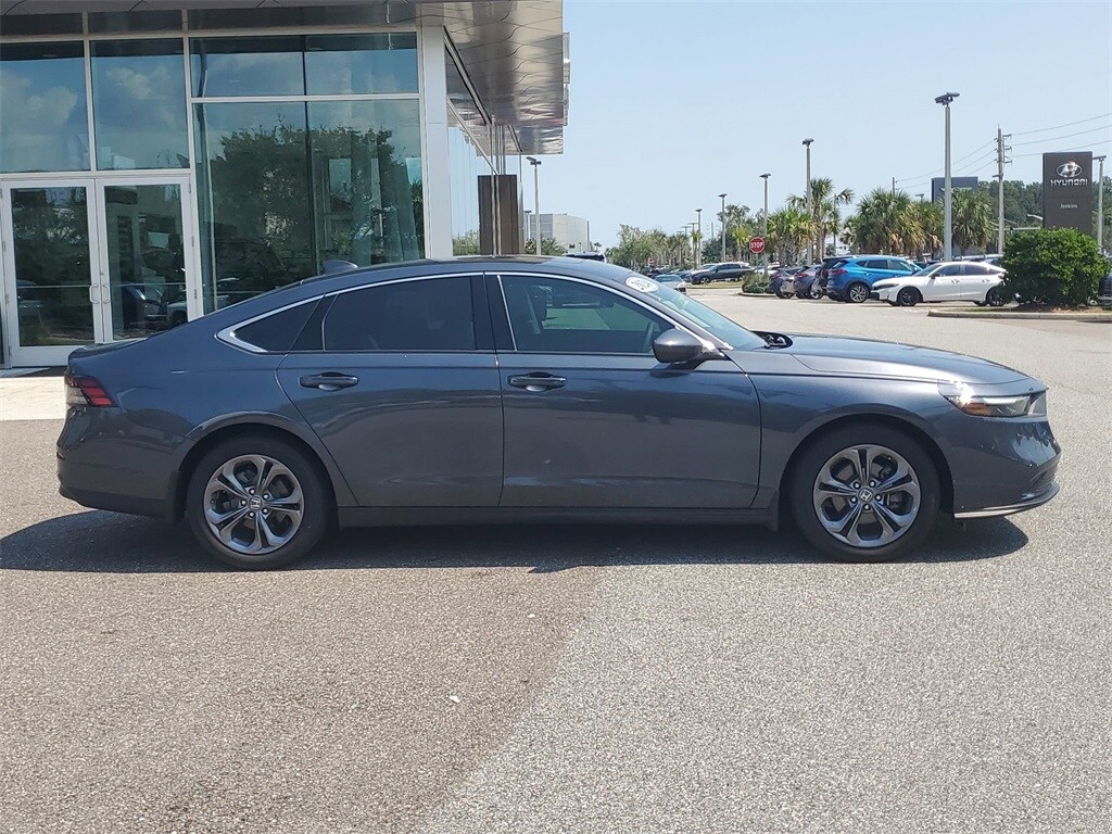 2024 Honda Accord EX photo 4