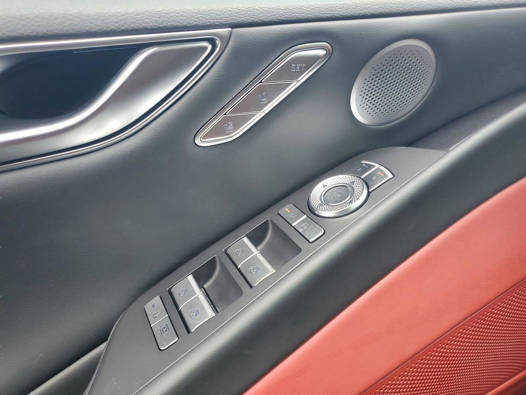 2026 GENESIS G80 Sport Prestige - Photo 16