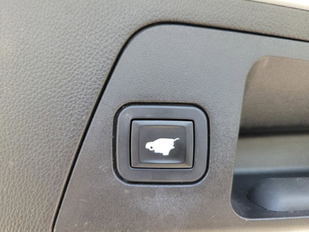 2018 Buick Envision Essence - Photo 12