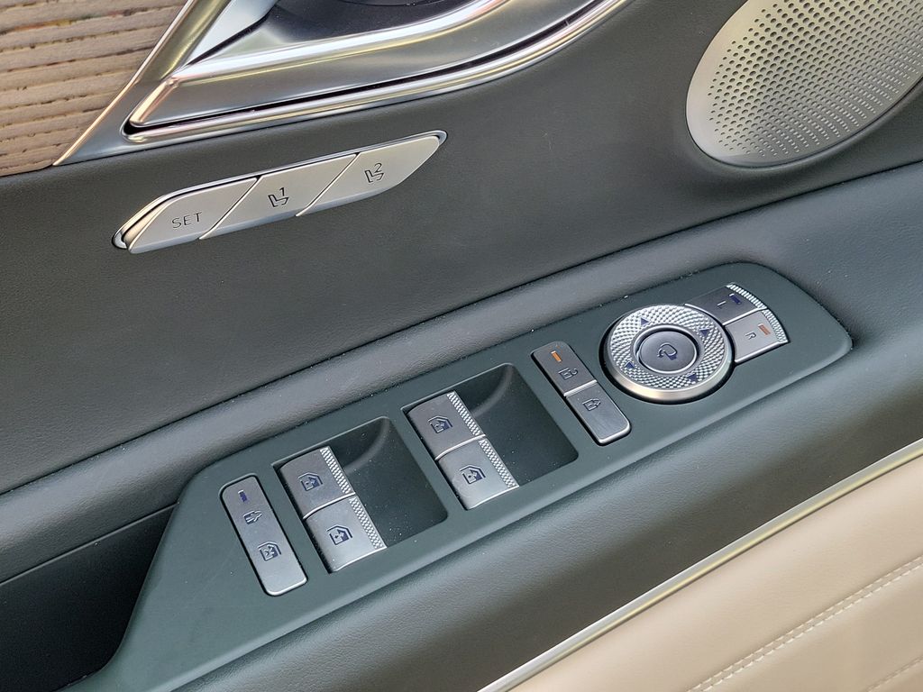 2025 GENESIS GV80 Advanced - Photo 17