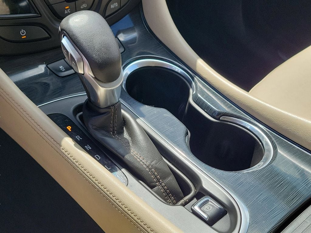 2018 Buick Envision Essence - Photo 35