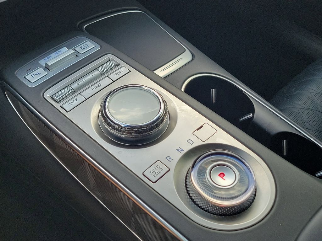 2025 GENESIS GV70 Sport - Photo 33