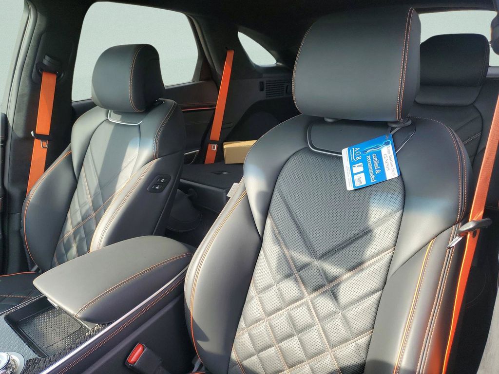 2026 GENESIS GV70 Sport Prestige - Photo 12