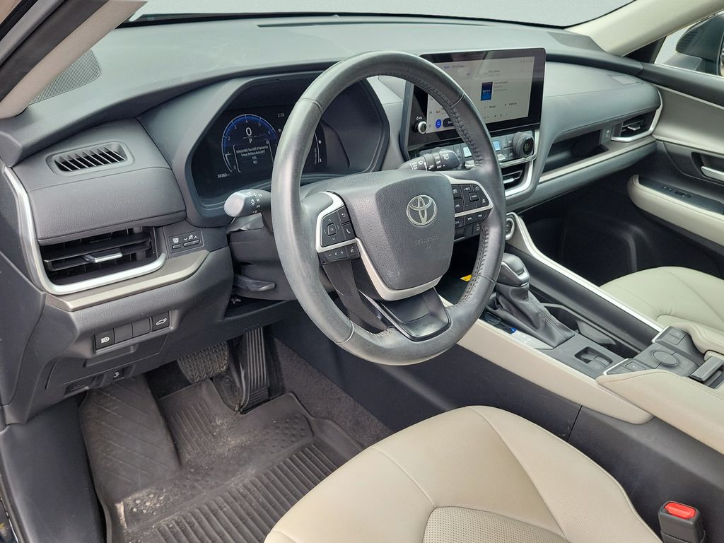 2024 Toyota Grand Highlander XLE - Photo 14