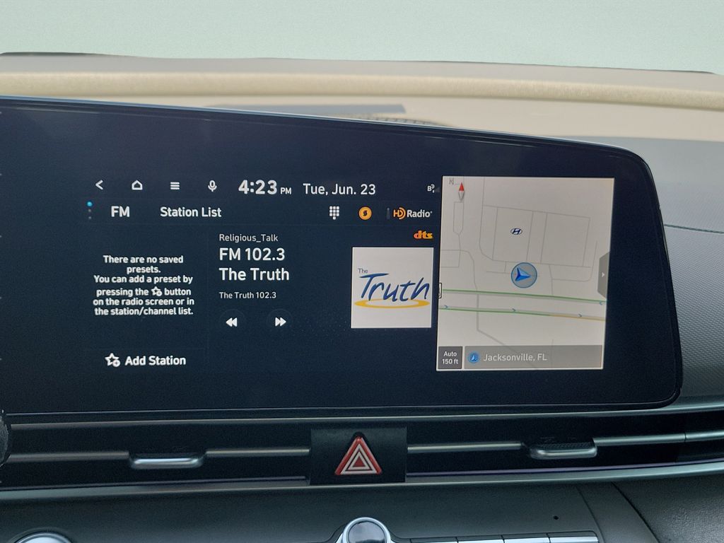 2024 Hyundai Elantra SEL - Photo 29