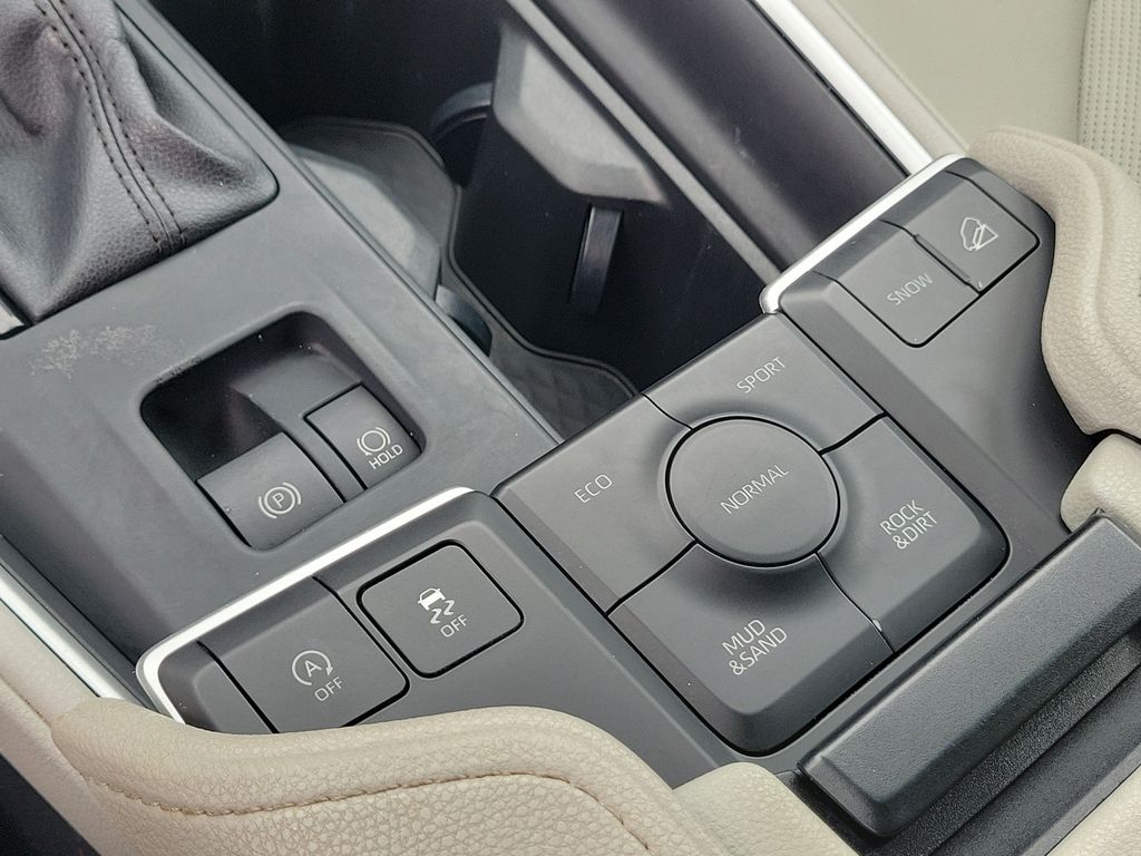 2024 Toyota Grand Highlander XLE - Photo 30