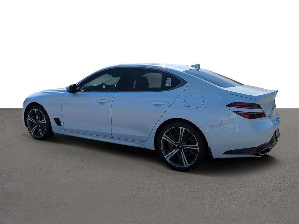 2025 Genesis G70 2.5T Sport Prestige photo 4