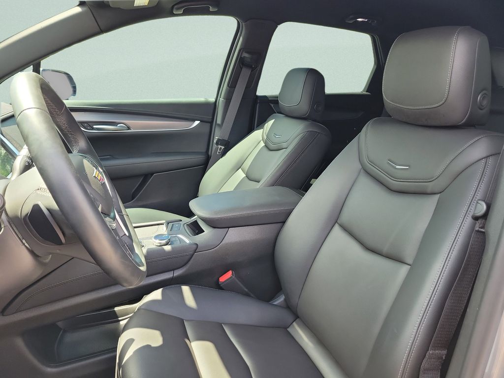 2025 Cadillac XT5 Luxury - Photo 30