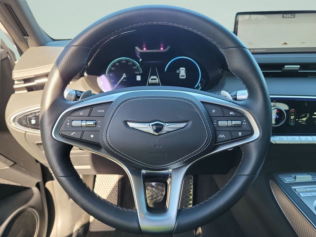 2025 GENESIS GV70 Standard - Photo 14