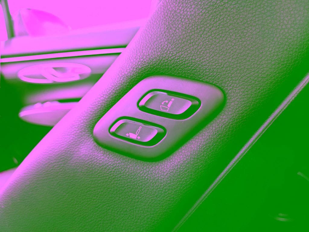2023 GENESIS GV70 Standard - Photo 27