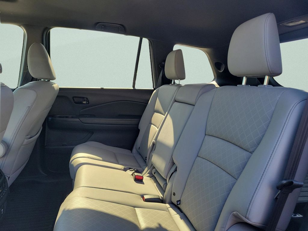 2022 Honda Passport Elite - Photo 11