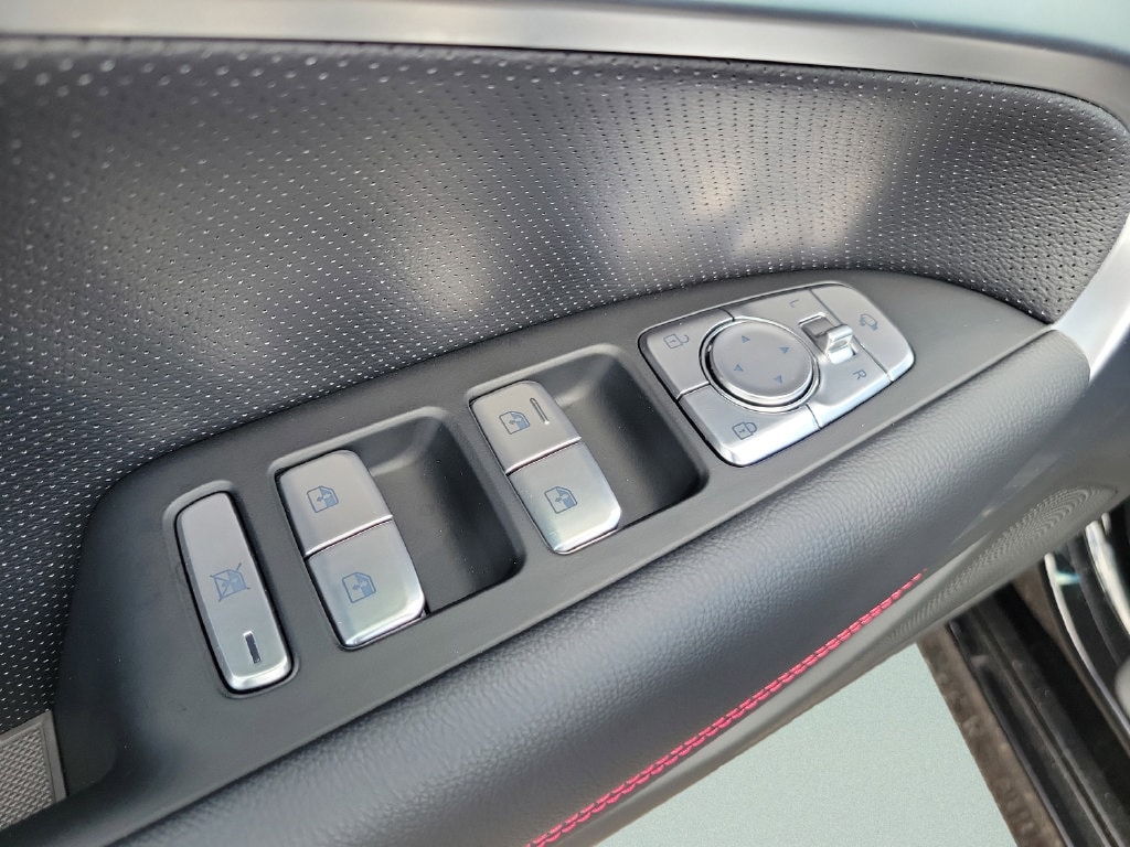 2026 GENESIS G70 Sport Prestige - Photo 9