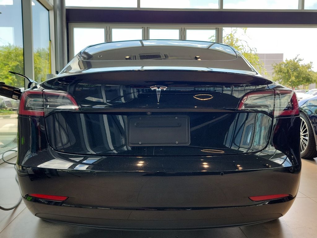 2021 Tesla Model 3 Base - Photo 8