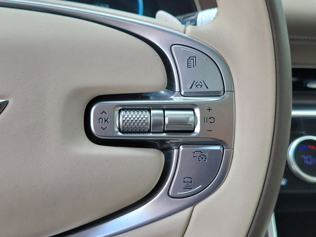 2024 GENESIS GV80 - Photo 13
