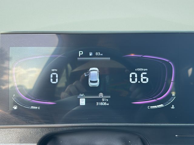 2025 Kia Sportage EX - Photo 17