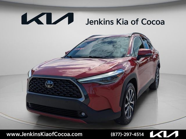 2023 Toyota Corolla Cross XLE - Photo 7