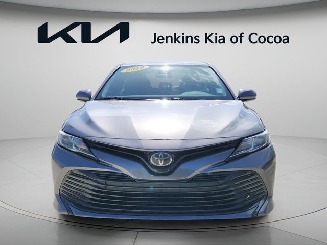 2018 Toyota Camry LE - Photo 12