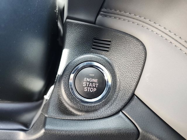 2025 Subaru Outback Limited - Photo 38