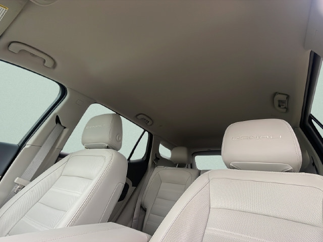 2023 GMC Terrain Denali - Photo 29