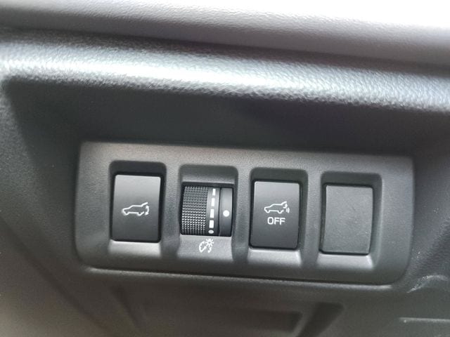 2025 Subaru Outback Limited - Photo 32