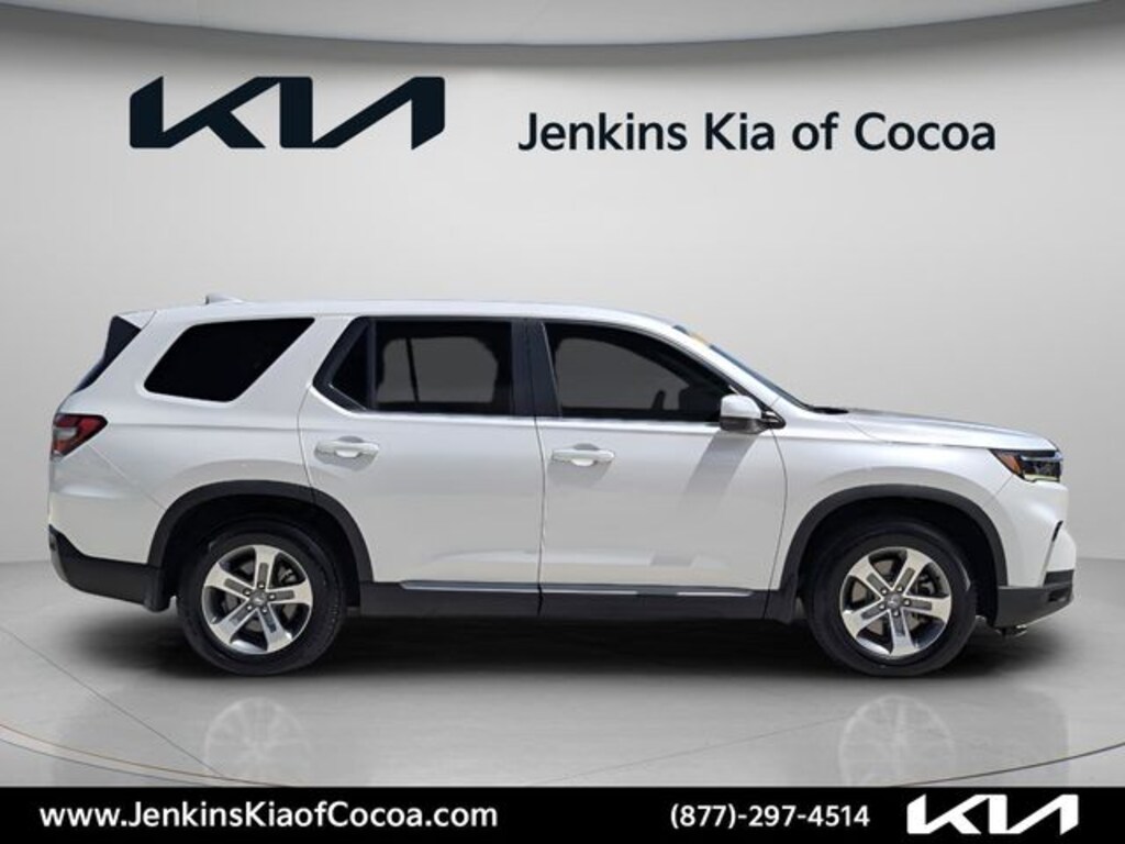 Used 2023 Honda Pilot EX-L 8 Passenger SUV