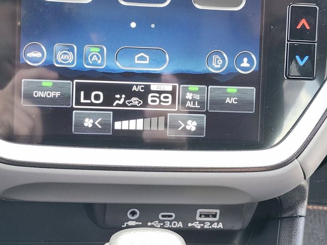 2025 Subaru Crosstrek Limited - Photo 28