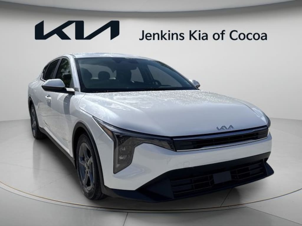 New 2026 Kia K4 LXS Sedan