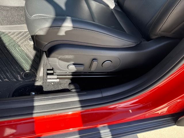 2024 Hyundai Kona Limited - Photo 16