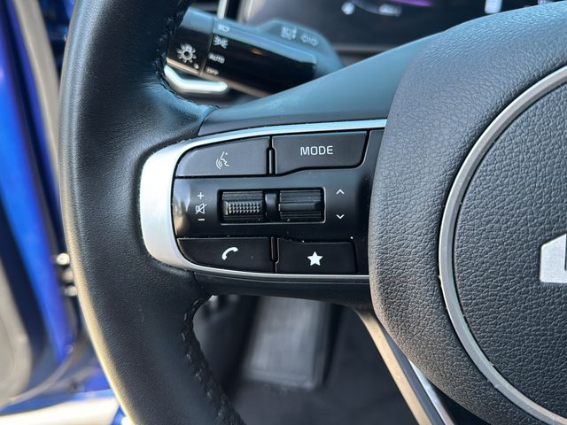 2025 Kia Sportage EX - Photo 21