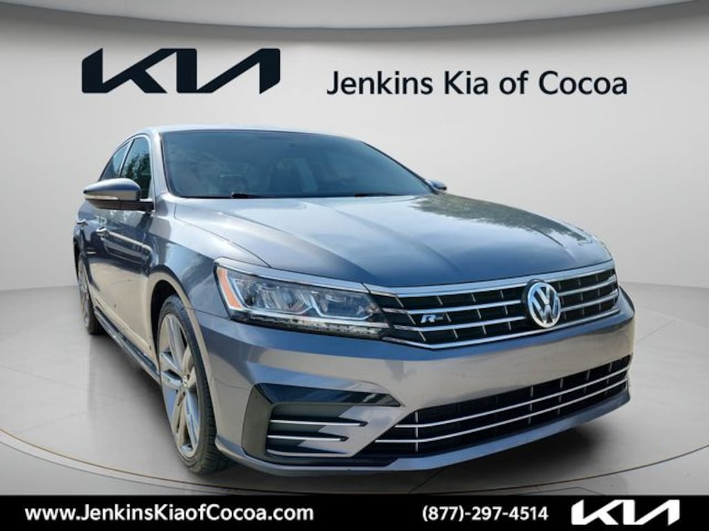 Used 2016 Volkswagen Passat 1.8T Sedan