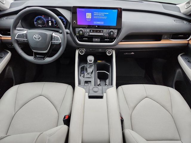 2025 Toyota Grand Highlander Limited - Photo 14