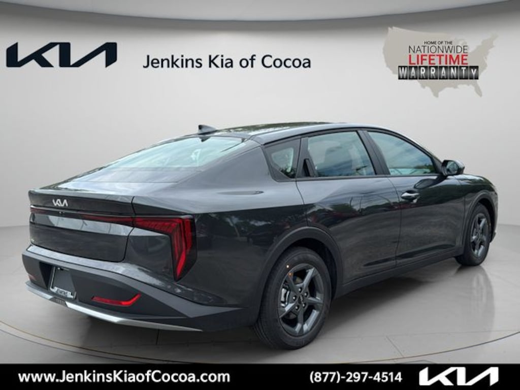 New 2026 Kia K4 LXS Sedan