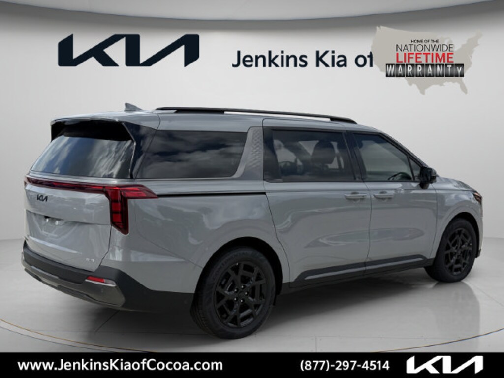 New 2026 Kia Carnival Hybrid SX Minivan/Van