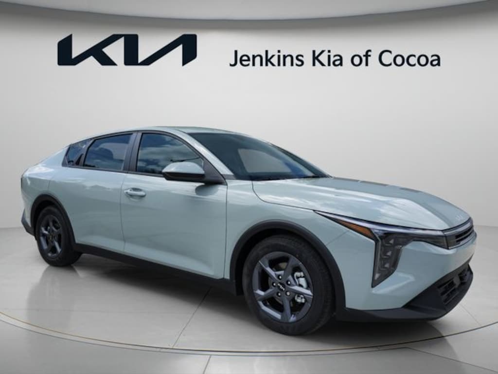 New 2026 Kia K4 LXS Sedan