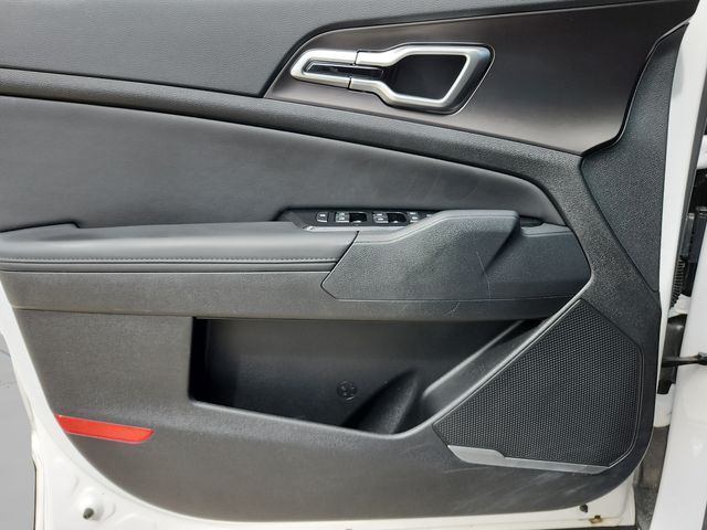 2025 Kia Sportage EX - Photo 30