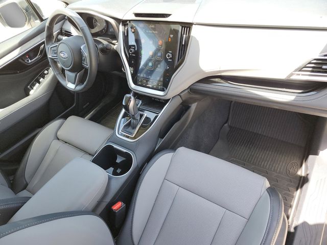 2025 Subaru Outback Limited - Photo 18