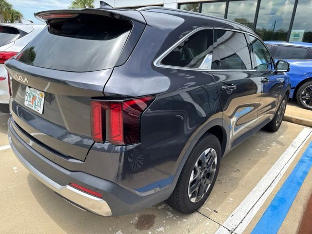 Certified 2025 Kia Sorento S SUV