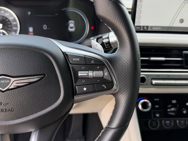 2025 GENESIS G70 Standard - Photo 30
