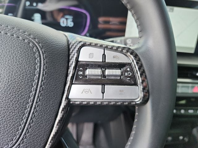 2025 Kia Telluride S - Photo 21