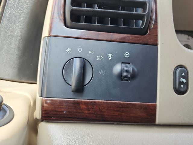 2006 Ford F-350 Super Duty - Photo 23