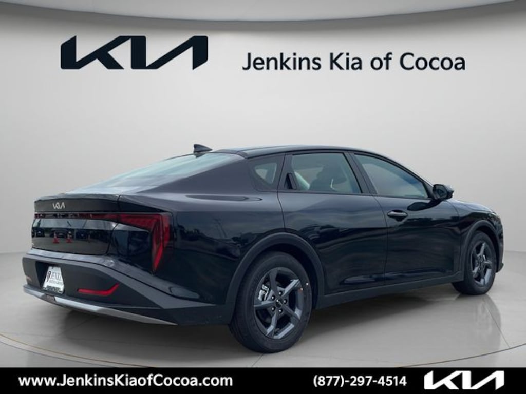 New 2026 Kia K4 LXS Sedan