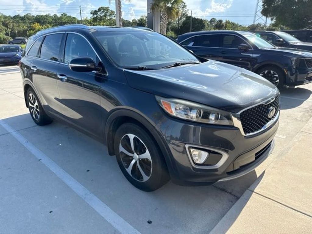 Used 2018 Kia Sorento 3.3L EX SUV