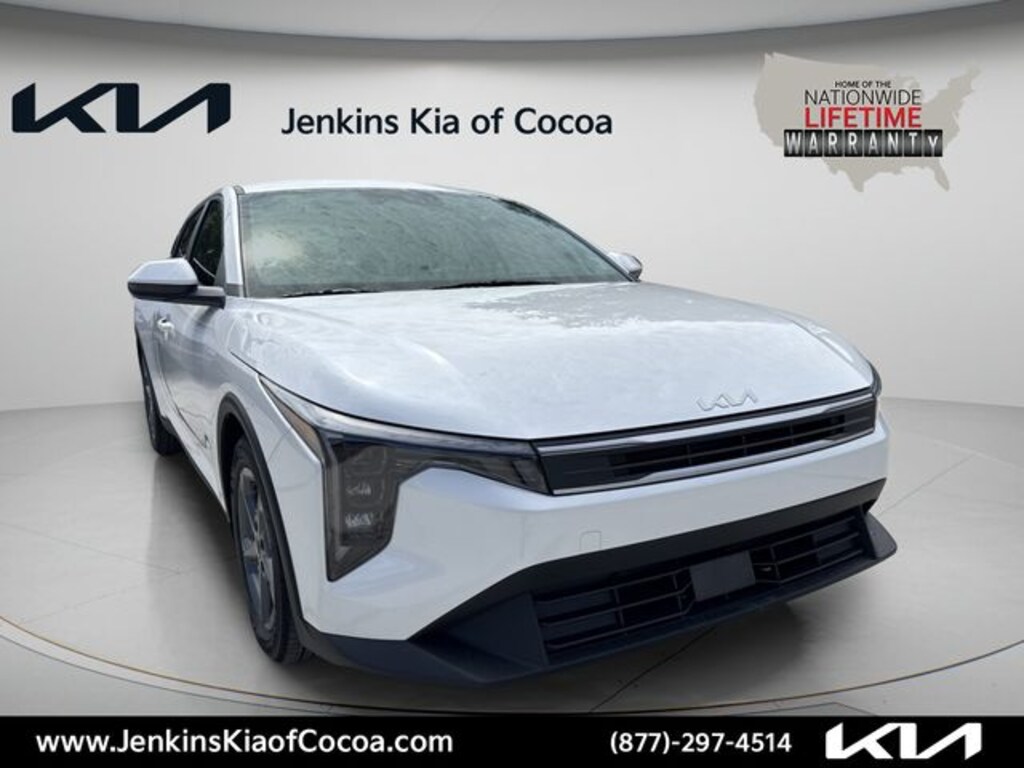 New 2026 Kia K4 LXS Sedan