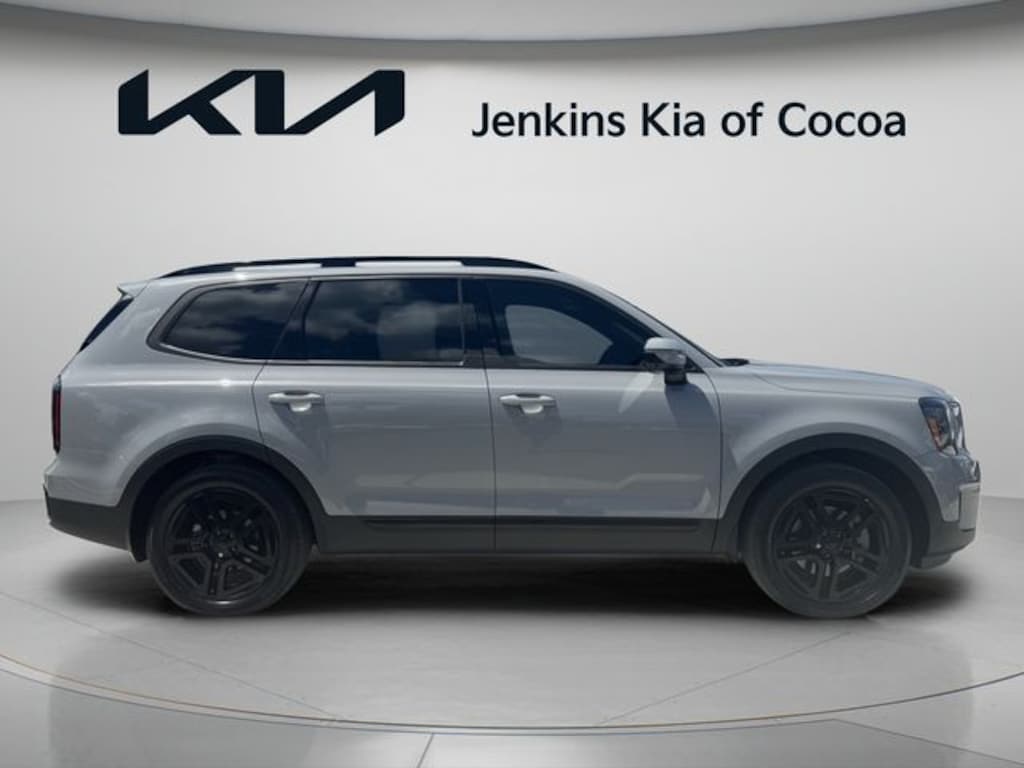 Used 2025 Kia Telluride SUV