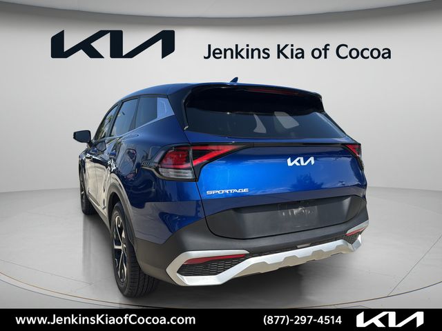 2025 Kia Sportage EX - Photo 7