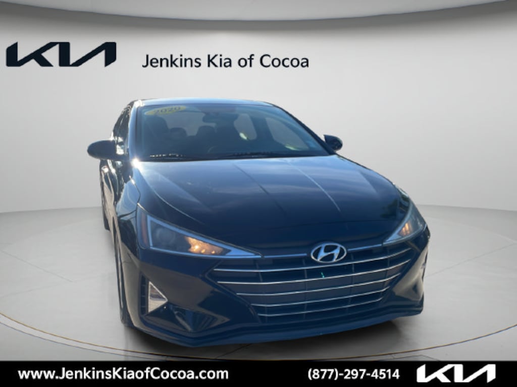 Used 2020 Hyundai Elantra SE Sedan