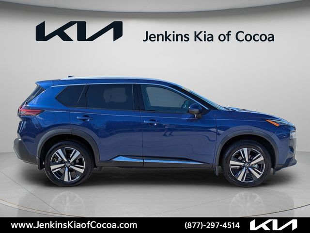 2021 Nissan Rogue SL - Photo 2